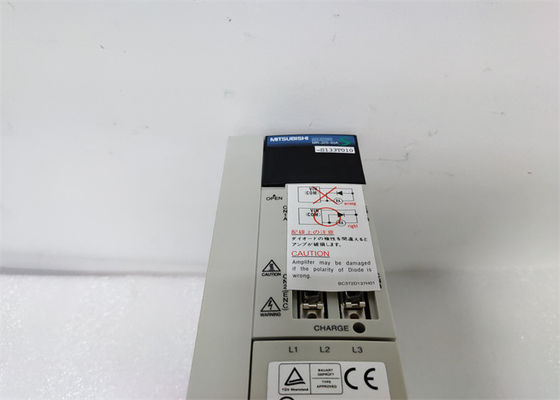 Mitsubishi Electric SERVO Verstärker MR-J2S-40A-S133T010 Industrie 400W Wechselstromantrieb 0-360HZ