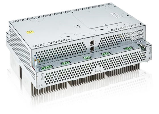 3HAC029818-001 DSQC 663 Roboterkomponenten Antriebseinheit IRC5P Farbsteuerungsmodul