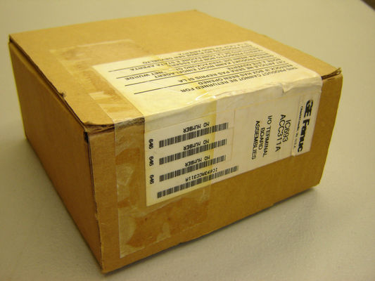 IC693ACC311 GE Fanuc I/O-Terminalblöcke Serie 90-30 Stil IC693 I/O-Module