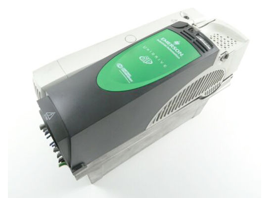 SP2404 UNIDRIVE CONTROL TECHNIQUES Frequenzumrichter 380-480V 3PH
