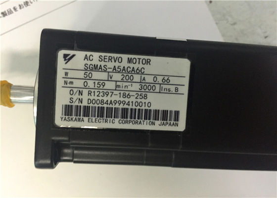 Yaskawa AC Industrial SGMAS-A5ACA6C 50W 200V 3000 RPM BRAND NEW