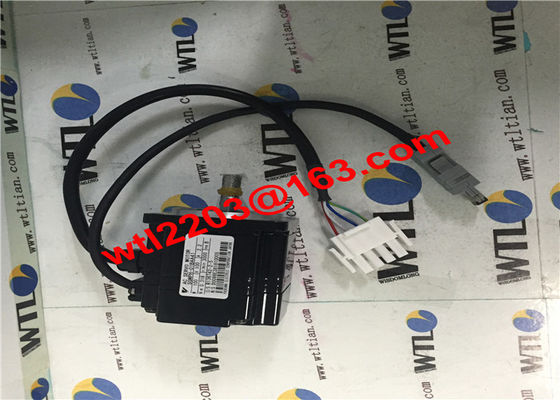 Dauerhafter Schwerlastservomotor 100W 200V Yaskawa SGMPH-01BAA41 Langlebigkeit