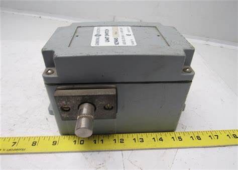 GE IC9445A200AB 120/240 VAC oder 125 VDC a +5VDC Ausgang 24 VDC Eingangsmodule