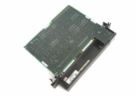 GE IC697BEM711 0,8 Ampere Und das Modul benötigt auch 5 Volt Gleichspannung