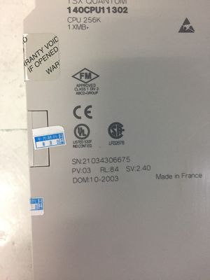 Langlebige Modicon Quantum PLC-CPU mit integriertem Speicher 140CPU11302
