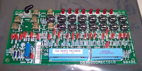 GE MD Exciter Control Board DS3800DMEC verfügt über 7 Endgeräte zum Anbringen zusätzlicher Komponenten an das Board