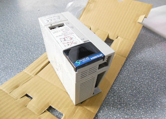MR-J2S-40A-PQ108T022 Mitsubishi Industrial AC SERVO Antriebsverstärker 400W 170V 0-360HZ 2.8A