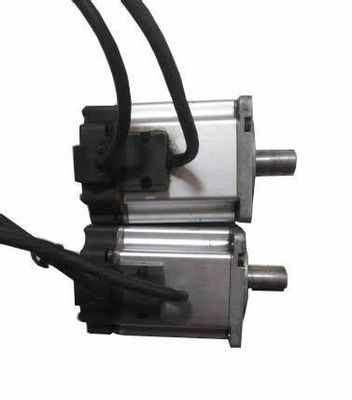OMRON R88M-G75030T-S2 Wechselstrommotor Servomotor 3000 RPM 750W Absolut 200VAC