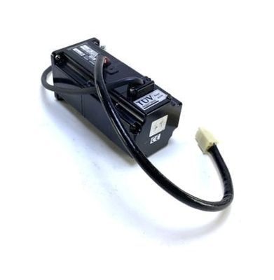 OMRON R88M-G05030T-B Wechselstrommotor Servomotor 3000 RPM 50W Absolut 200VAC Servomotor