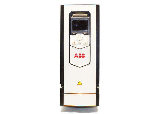ACS880-01-03A3-3 3ABD00035959-D ACS880 Einzelantriebe 1,1 kW 3.3A