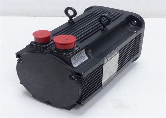 AB 1326AB-B515E-M2K5L Servomotor arbeitet
