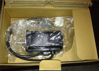 Yaskawa Variable Speed Industrial Servo Motor NIB Yaskawa SGMAH-02AAA21 200W 200V 0,637N.M.