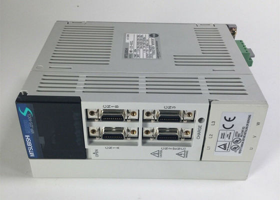 MITSUBISHI AC Servo-Antrieb MR-J2S-60CL Industrieller Servo-Verstärker Leistung 600W Eingang 3,2A NEW
