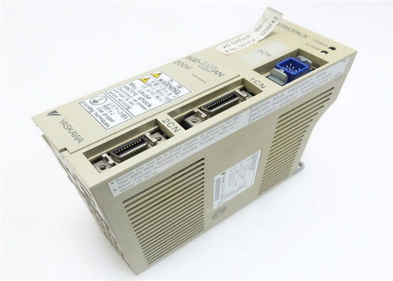 SGD-02AN Yaskawa Servo Antriebe 1 Jahr Garantie neu in Originalpackung