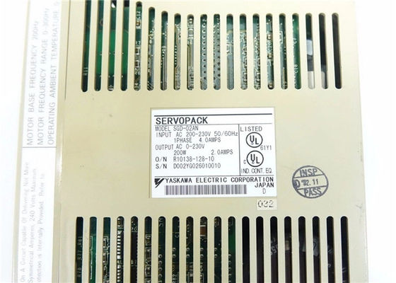 SGD-02AN Yaskawa Servo Antriebe 1 Jahr Garantie neu in Originalpackung
