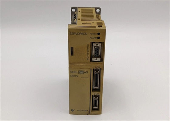 Yaskawa SGD-02BH Wechselstrom-Industrie-Servo-Antriebe neu in Original-Box