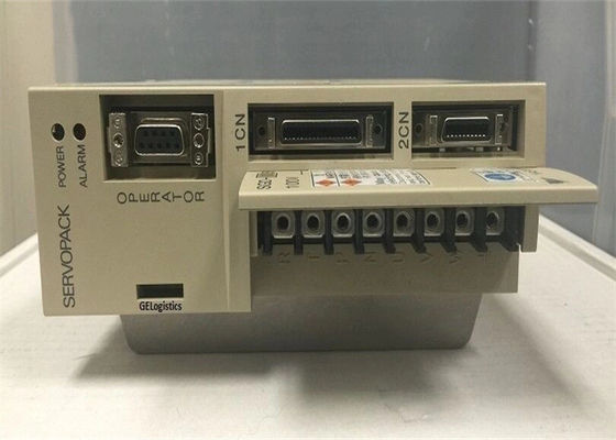 Yaskawa SGD-02BH Wechselstrom-Industrie-Servo-Antriebe neu in Original-Box