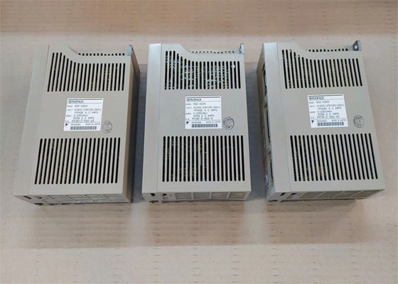 Yaskawa Electric SGD-02AS Servo-Antriebe brandneu in Original-Box