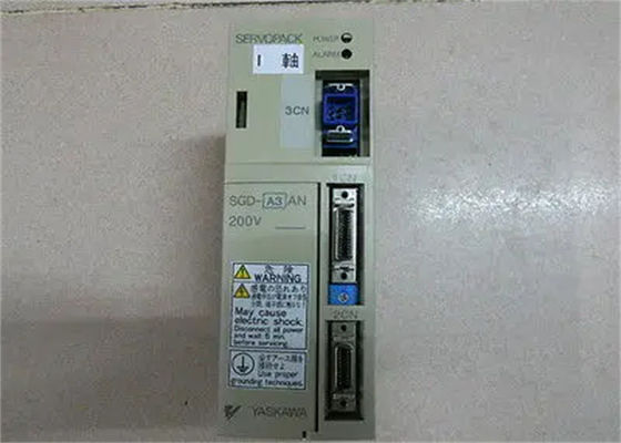 Yaskawa SGD-A3AN Servo-Antriebe brandneu in Original-Box 230V