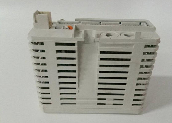ABB DO815 3BSE013258R1 8 Kanal 24V Digitale Ausgangsmodul mit Überlastschutz