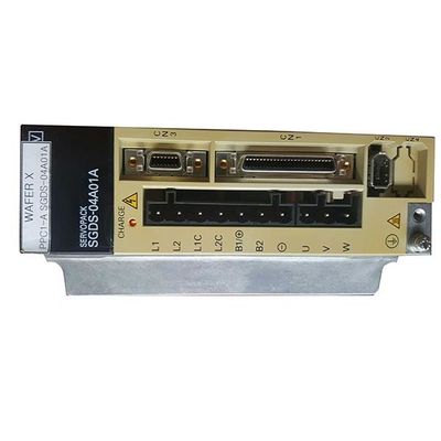 Yaskawa SGDS-04A15A Servo Verstärker 1 Phase - 4,7A 200V 400W 0,54HP