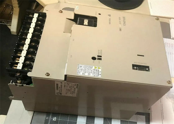 Yaskawa Sgdb Serie 32a 3 Phase Sgdb-60dv Neuer AC-Servoverstärker