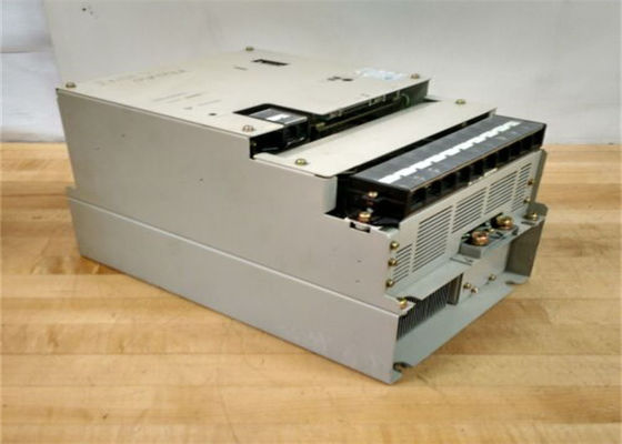 Brandneuer Yaskawa SGDB-75ADG Servo Verstärker Neues Original in der Box