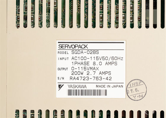 Japan Neuer Original Yaskawa Servo Verstärker SGDA-02BS 115V 200W