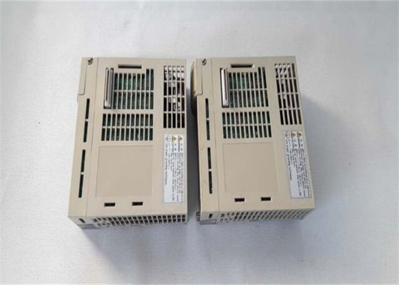 Yaskawa SGDG-01GT Legend Serie Neuer Servo Verstärker 0,1kw 253V