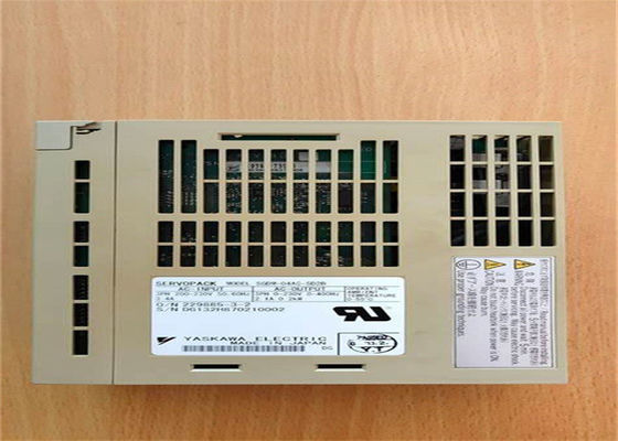 Yaskawa SGDM-04AC-SD2B Wechselstromverstärker Neuer in Original 230V