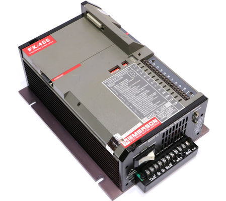 Neue Industrie-Servoantriebe Emerson FX-455 264VAC im Originalkästchen