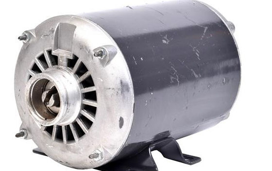 Neue Box Emerson Modell P55ZZDDA-1404 Industrieller Servomotor 380V