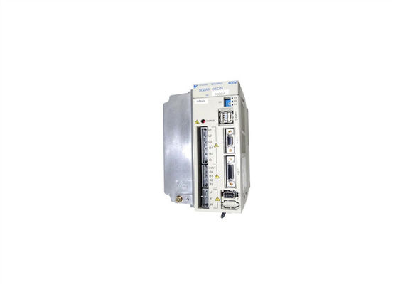 Brandneuer Yaskawa SGDM-05DN Wechselstromverstärker Made In Japan