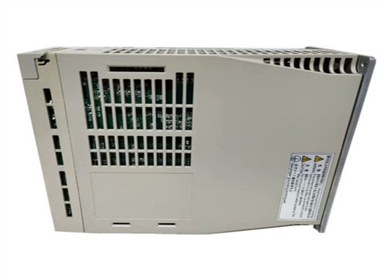 Brandneuer Yaskawa SGDM-05DN Wechselstromverstärker Made In Japan