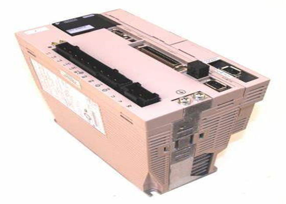 Yaskawa Brandneue SGDV-3R8A01A Wechselstrom-Servo-Antriebe in Original-Box