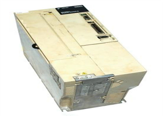 Brandneuer Yaskawa SGDS-50A01A 230V Wechselstromverstärker im Original