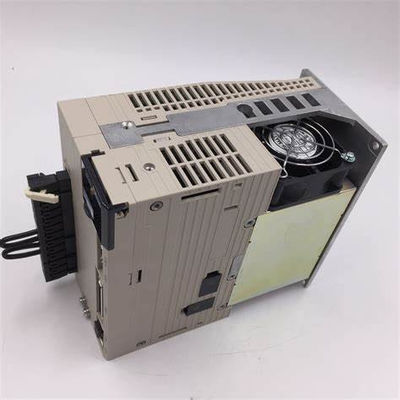Yaskawa SGDV-120A01A Serie Wechselstrom-Servoverstärker 230V Neu