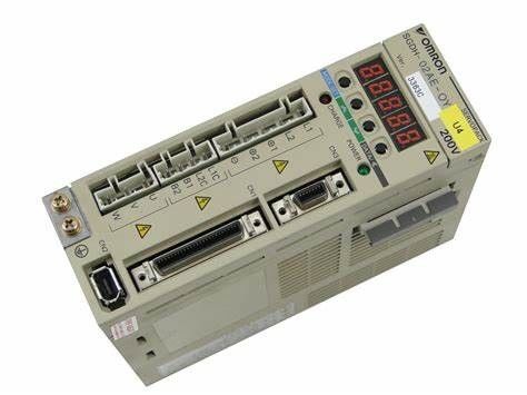 Yaskawa SGDH-50AEY369 S2 AMP 200V 3PH 5 KW 32.8AMP 3PHASE 230VAC 50/60HZ verfügbar