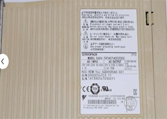 Yaskawa SGDV-5R5A01A002000 200V Wechselstromverstärker Original Neuer