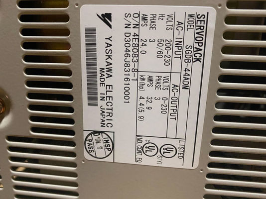 Yaskawa SGDB-44ADG Zwei-Phasen-Impulszug mit 90°-Phasenunterschied Servo-Antrieb 4.4KW