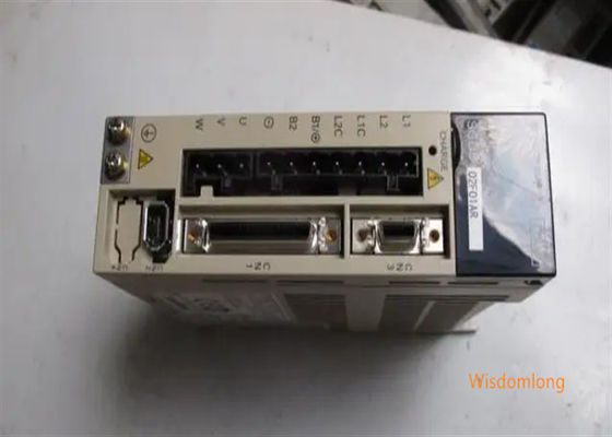 Yaskawa SGDS-15A12AY524 Wechselstrom-Servoverstärker Neuer in Originalpackung