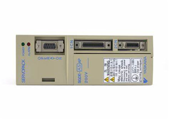 Yaskawa SGDE-A5AP 200V Wechselstrom-Servoverstärker brandneues Original