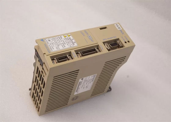 Yaskawa SGDE-A5AP 200V Wechselstrom-Servoverstärker brandneues Original
