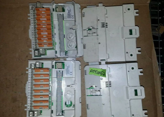 ABB TU836V1 3BSE013237R1 Erweiterte MTU 250V Fused Module Termination Unit 2x4 Fused Signale