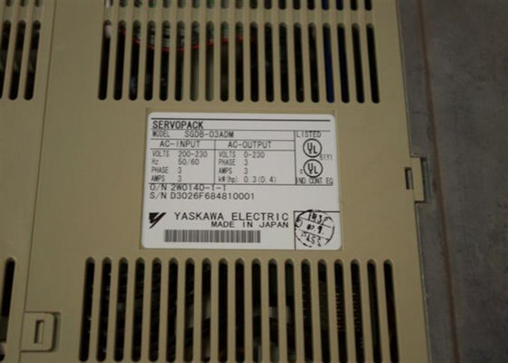 Yaskawa Servo Antriebe SGDB-03ADM Original Neues in der Box 0.3kw