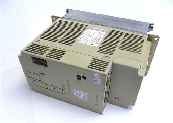 AC-Servo-Antriebe Yaskawa SGDB-30AD Neu in Original-Box 230V