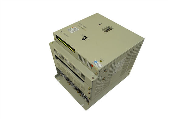 Yaskawa SGDB50ADTY283 Industrie-Servo-Antriebe Neues Original in der Box