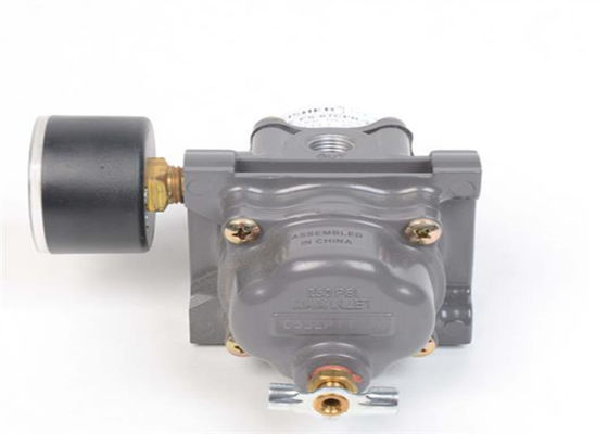 Emerson 67CFR Druckregler 50 PSI brandneues Originalkästchen