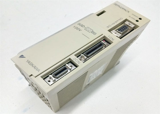 Yaskawa SGD-02BS Industrie-Servo-Antriebe brandneu im Original