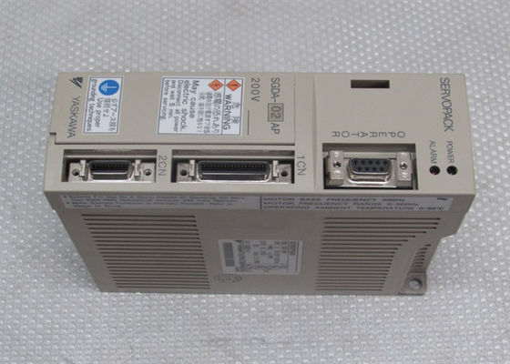 Yaskawa Sigma Serie SGDA-02AP Servo-Antriebe neu in Original-Box